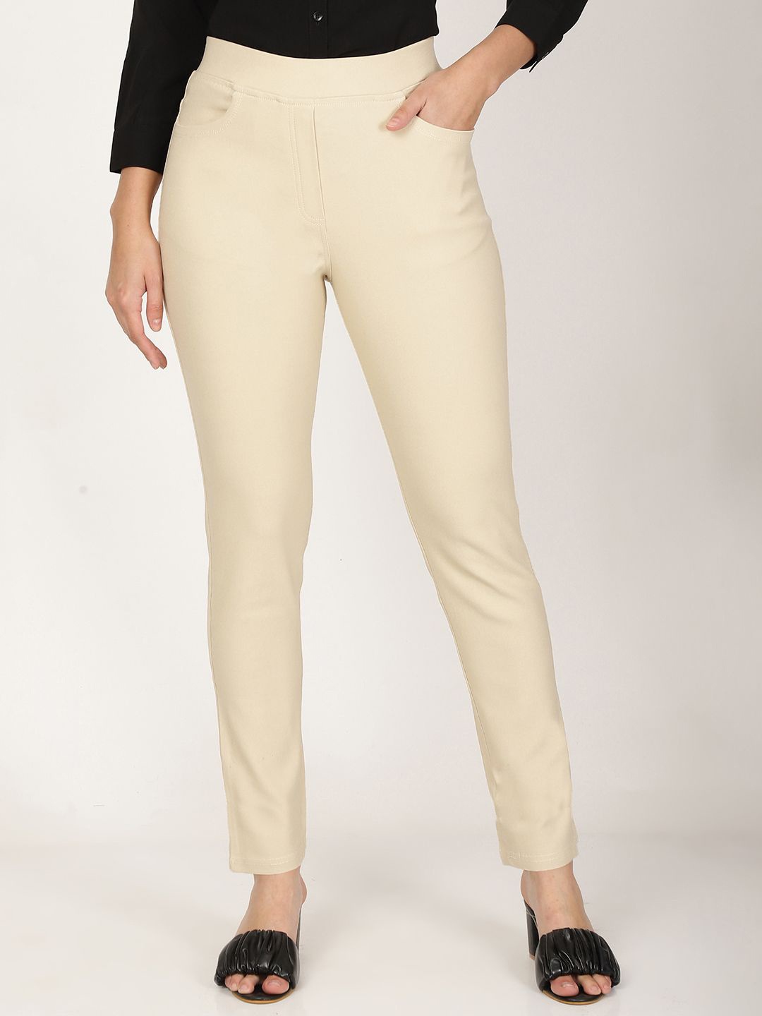 

FUTURO Mid Rise Slim Fit Jeggings, Beige