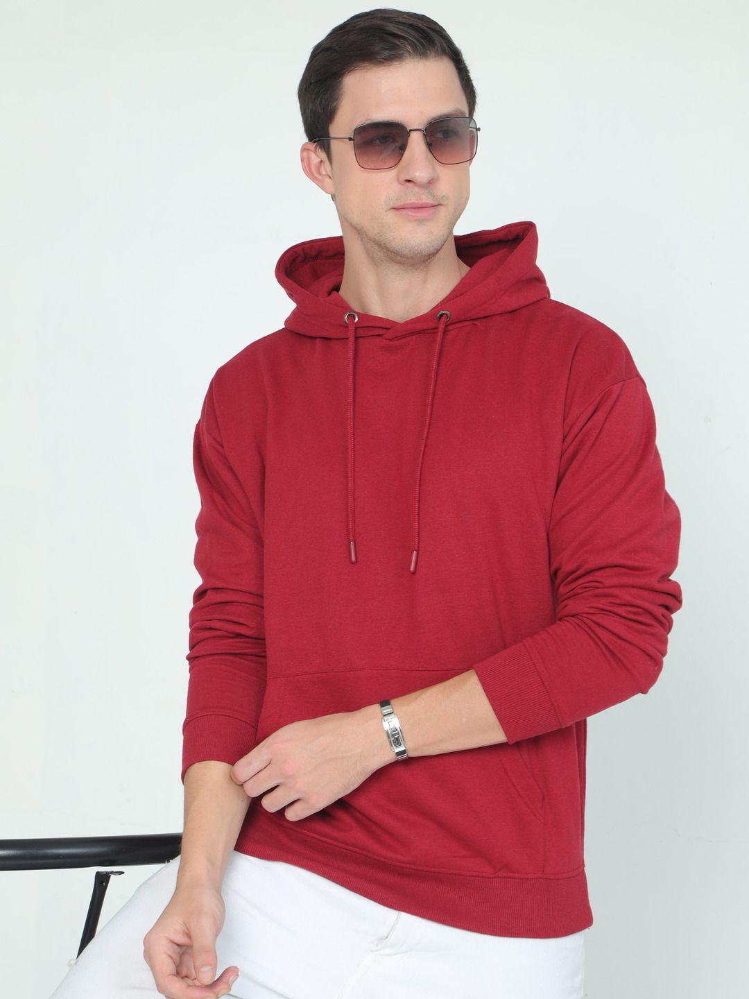 

Dogi Verg Hooded Pullover Cotton Sweatshirt, Red