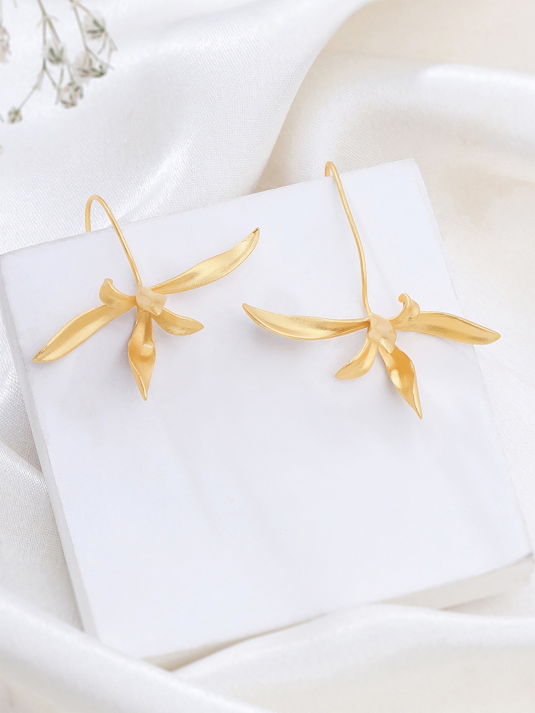 

Yellow Chimes Gold-Plated Contemporary Drop Earrings