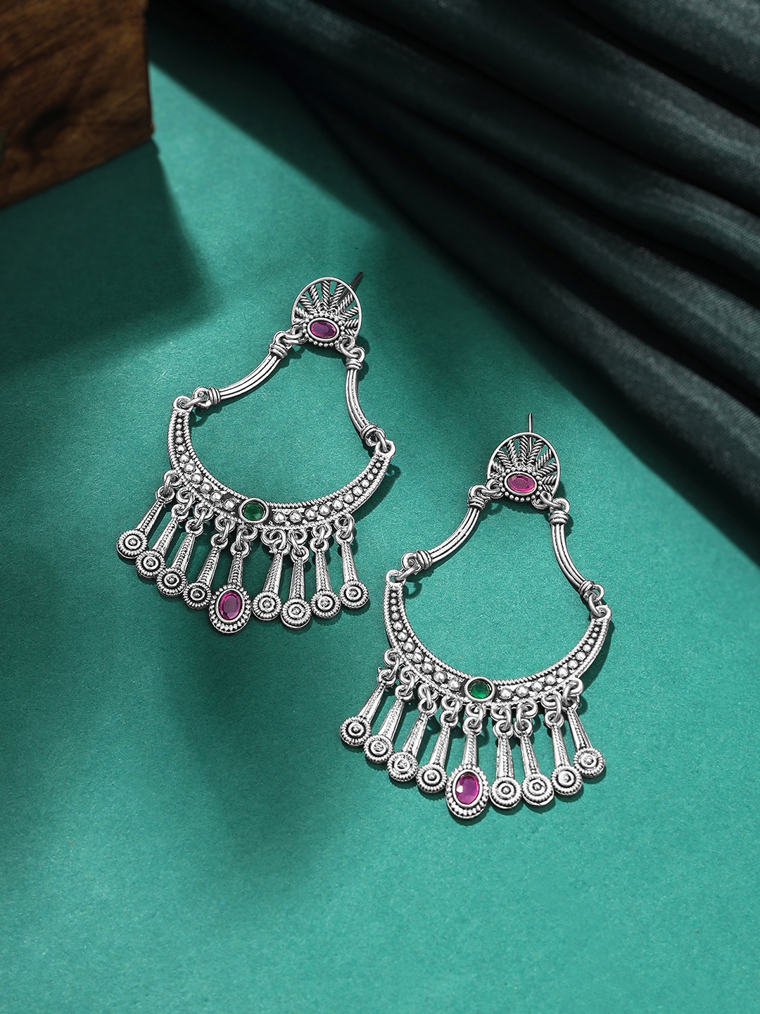 

Yellow Chimes Silver-Plated Contemporary Chandbalis Earrings