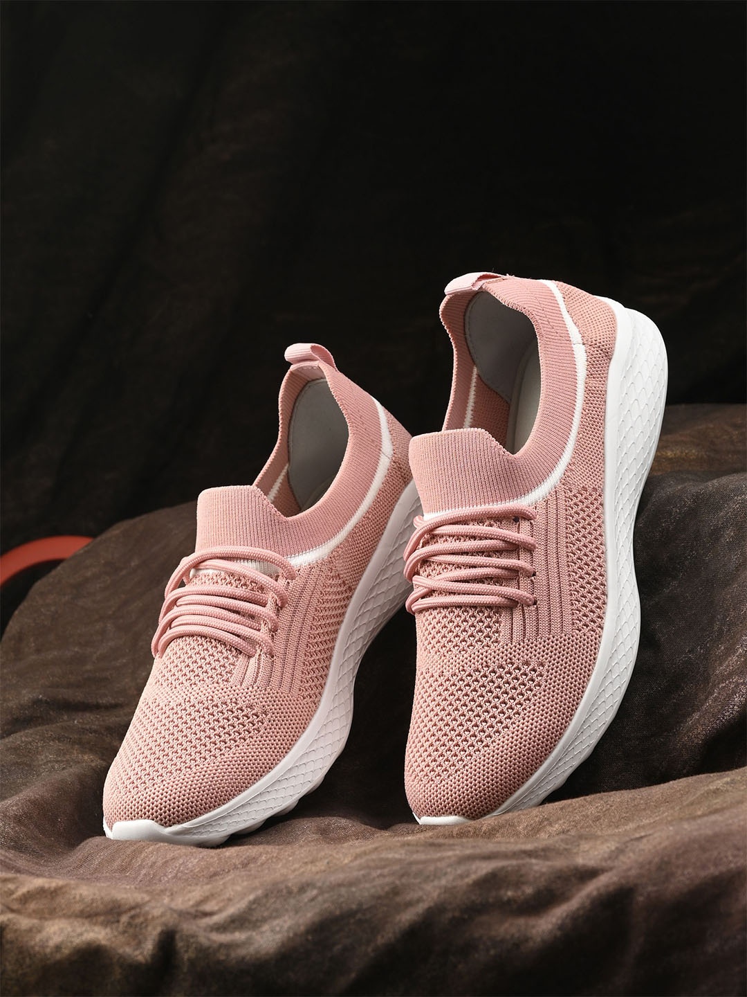 

HRX by Hrithik Roshan Women Peach-Coloured Textile Running Shoes