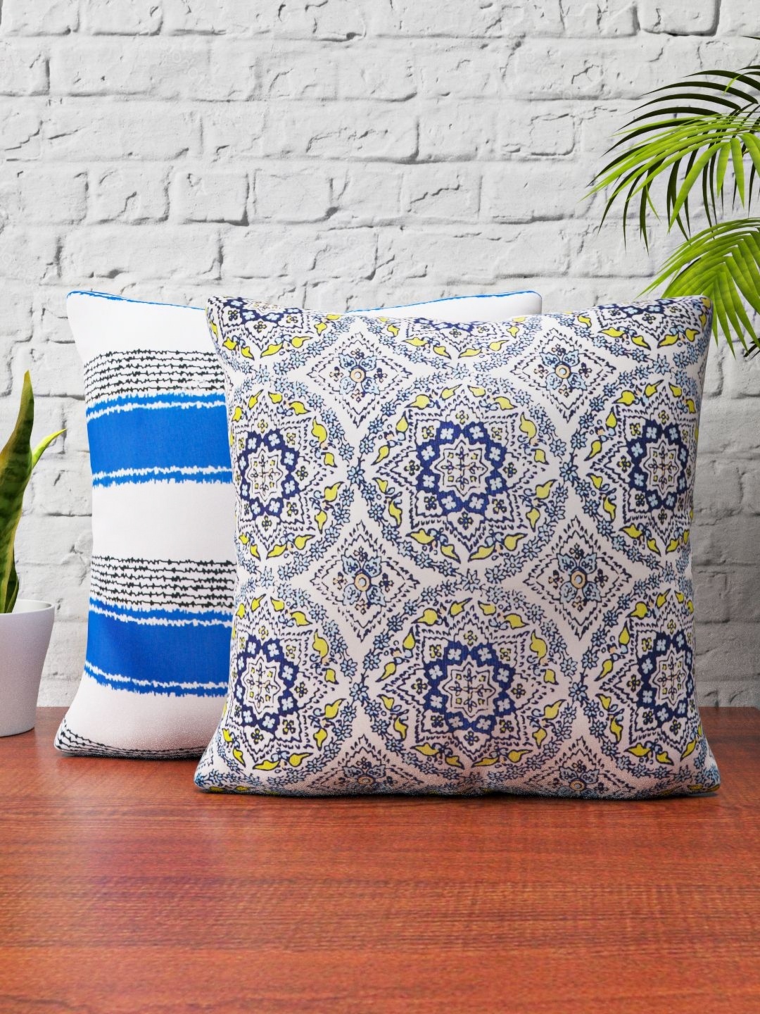 

HAPPY HUES White & Blue 2 Pieces Ethnic Motifs Printed Square Cushion Covers