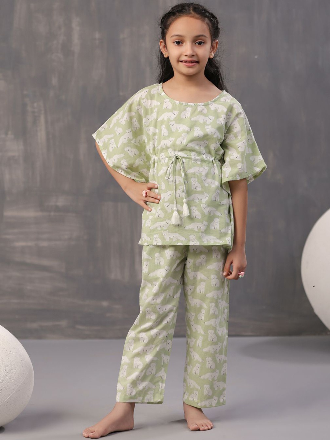 

SANSKRUTIHOMES Girls Printed Pure Cotton Kaftan With Pyjamas, Green