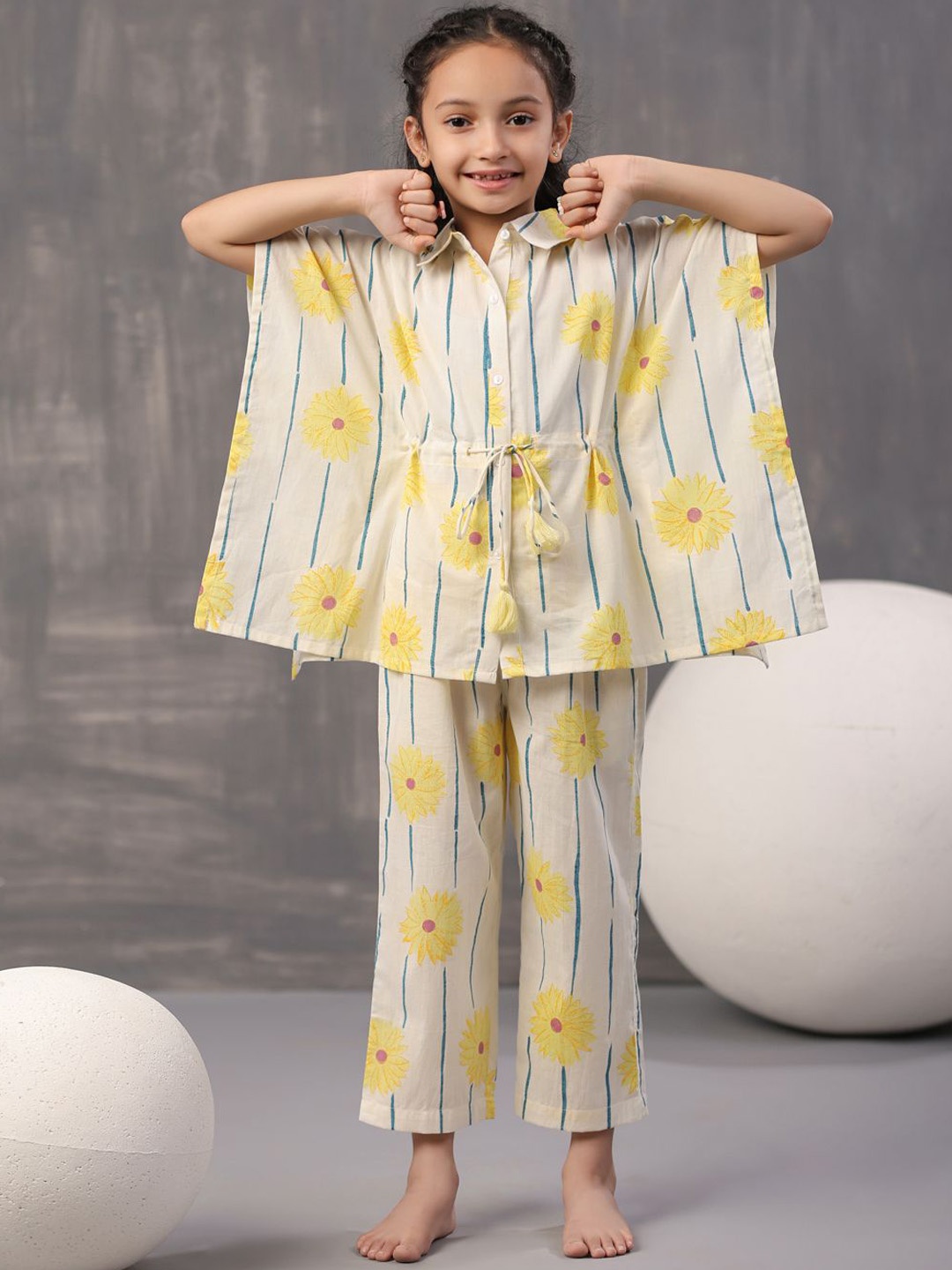 

SANSKRUTIHOMES Girls Printed Pure Cotton Kaftan With Pyjamas, Off white