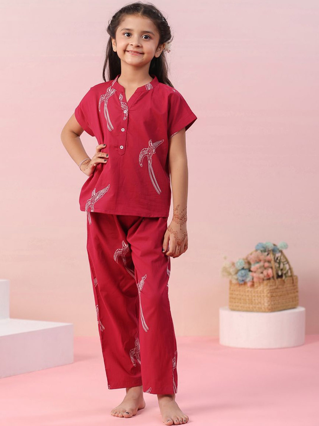 

SANSKRUTIHOMES Girls Graphic Printed Mandarin Collar Pure Cotton Night suit, Red