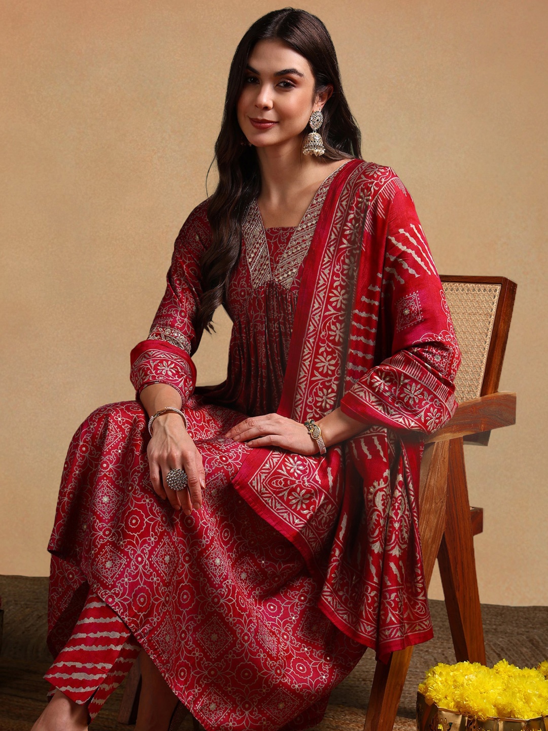 

KALINI Ethnic Motifs Printed Zari Empire Anarkali Kurta with Trousers & With Dupatta, Maroon