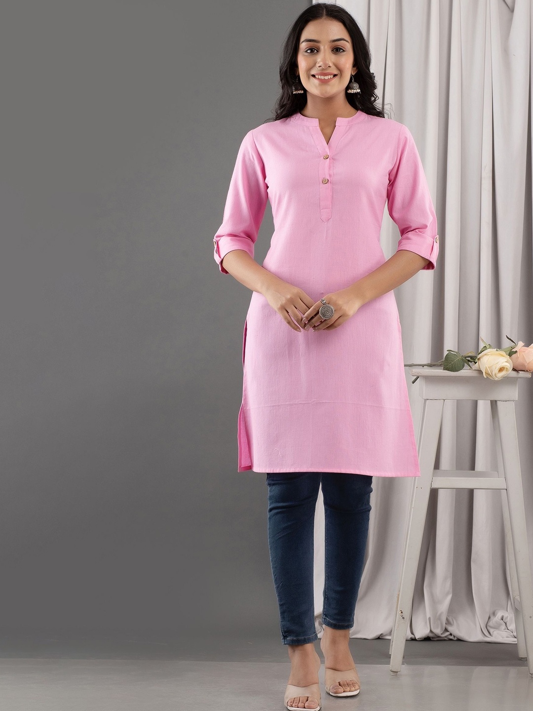 

Kohsh Mandarin Collar Roll-Up Sleeves Straight Kurta, Pink