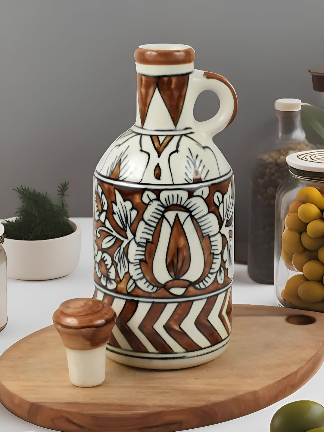 

Kaolinite Brown & White Printed Oil Dispenser 1L