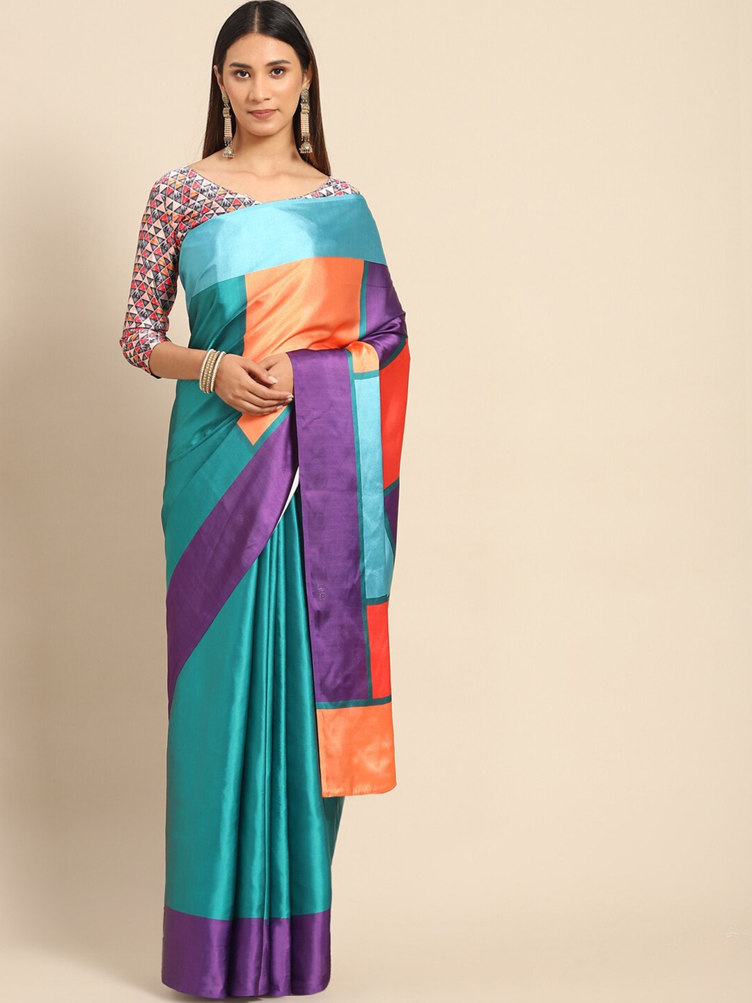 

Ishin Colourblocked Saree, Green