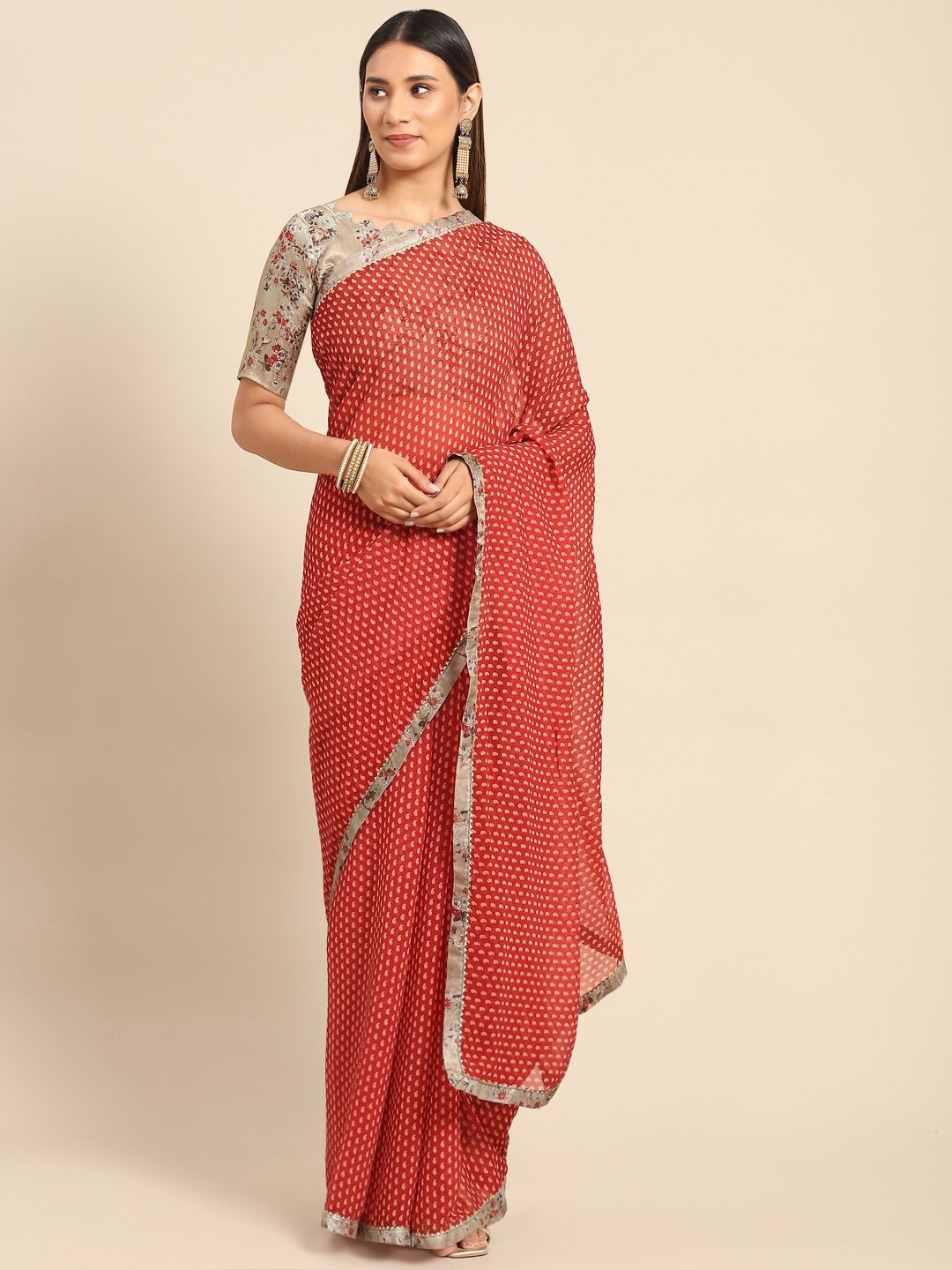 

Ishin Paisley Printed Saree, Maroon