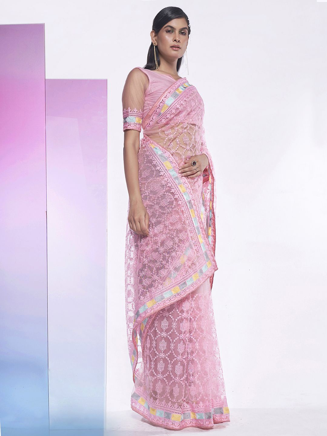 

Ishin Ethnic Motifs Embroidered Net Saree, Pink