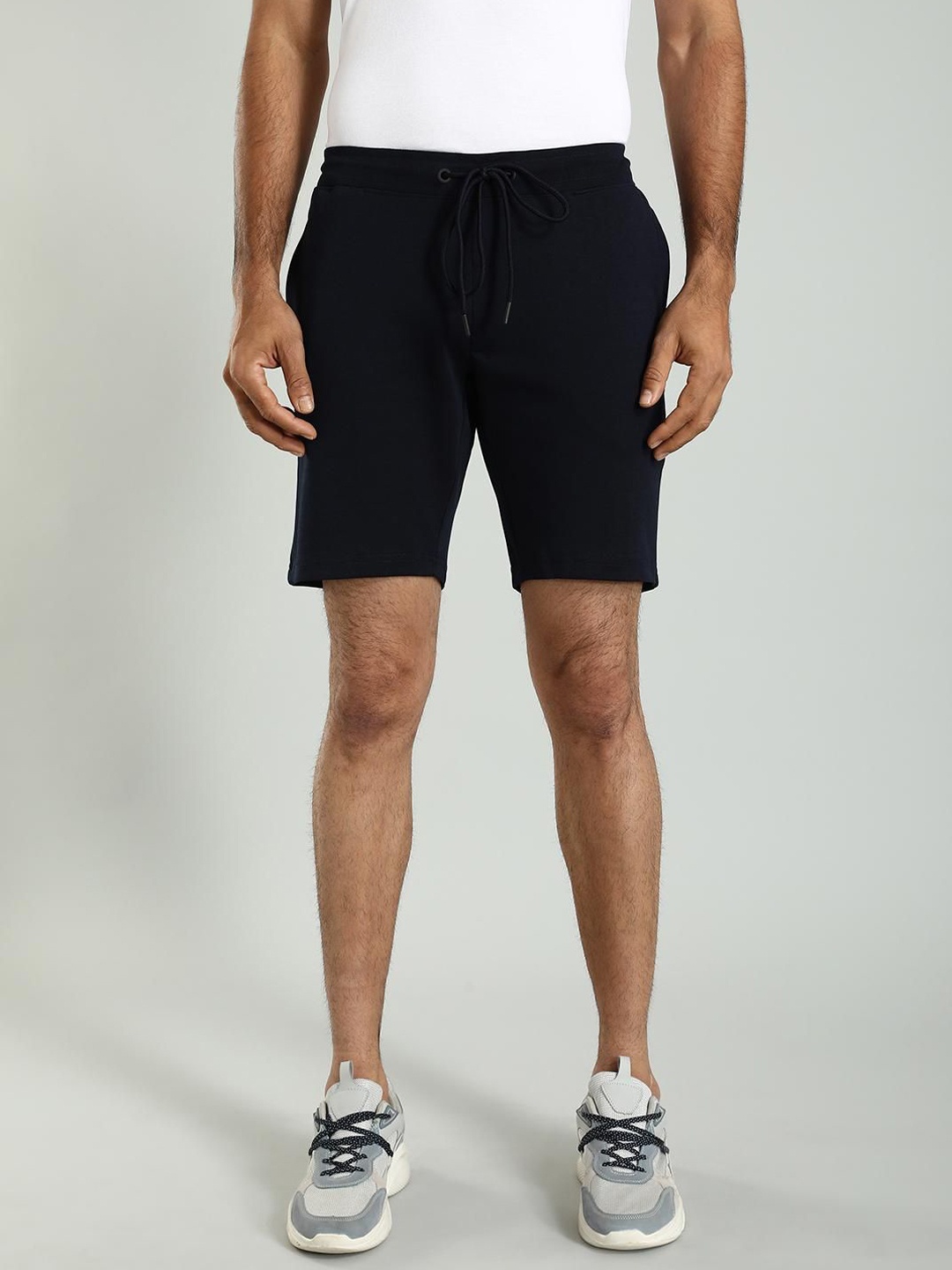 

Indian Terrain Men Regular Fit Mid-Rise Sports Shorts, Blue