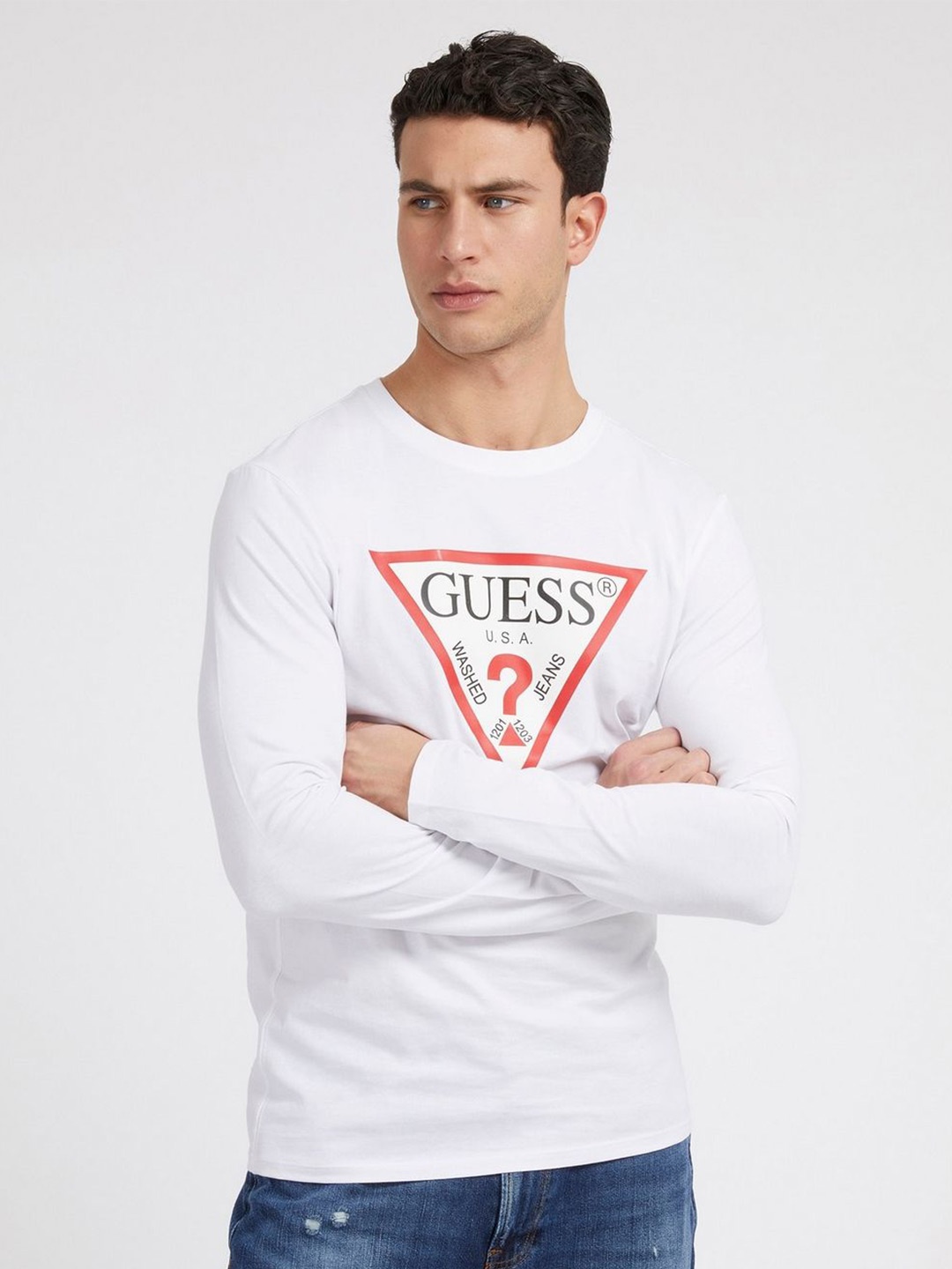 

GUESS Men Typography Printed Raw Edge T-shirt, White