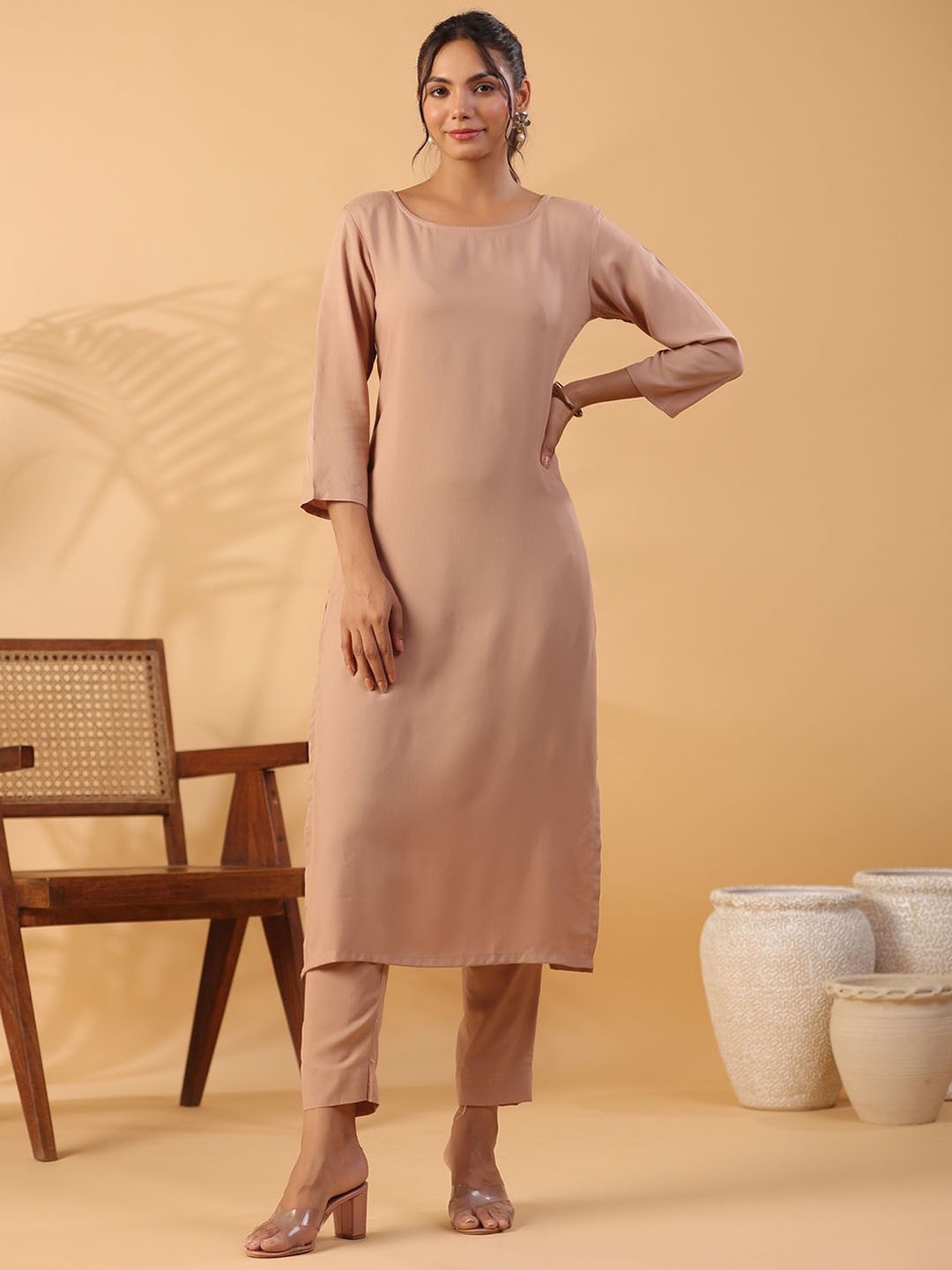 

AURIELLA Round Neck Straight Kurta With Trouser, Peach