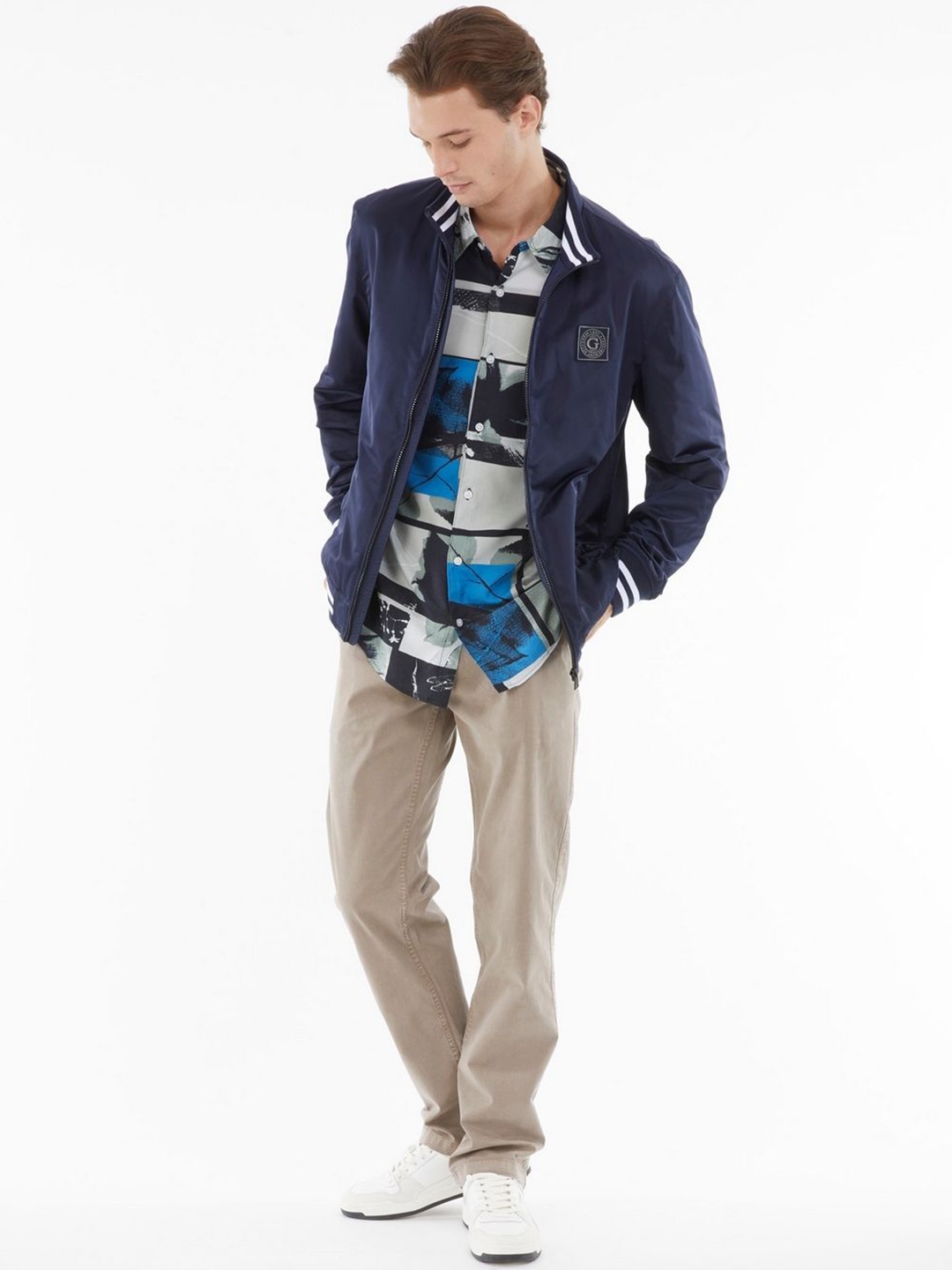 

GUESS Spread Collar Tailored Jacket With Patchwork, Navy blue