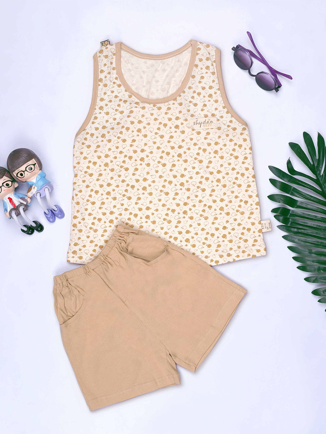 

HERE&NOW Boys Printed Pure Cotton T-shirt With Short, Brown