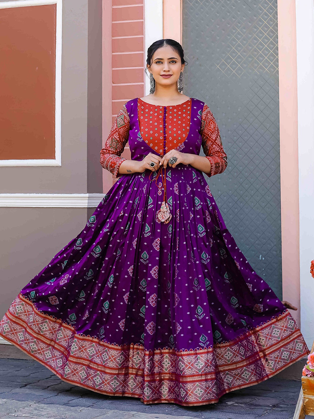 

DEVATITHI Ethnic Motifs Printed Pleated Silk Fit & Flare Maxi Ethnic Dress, Purple