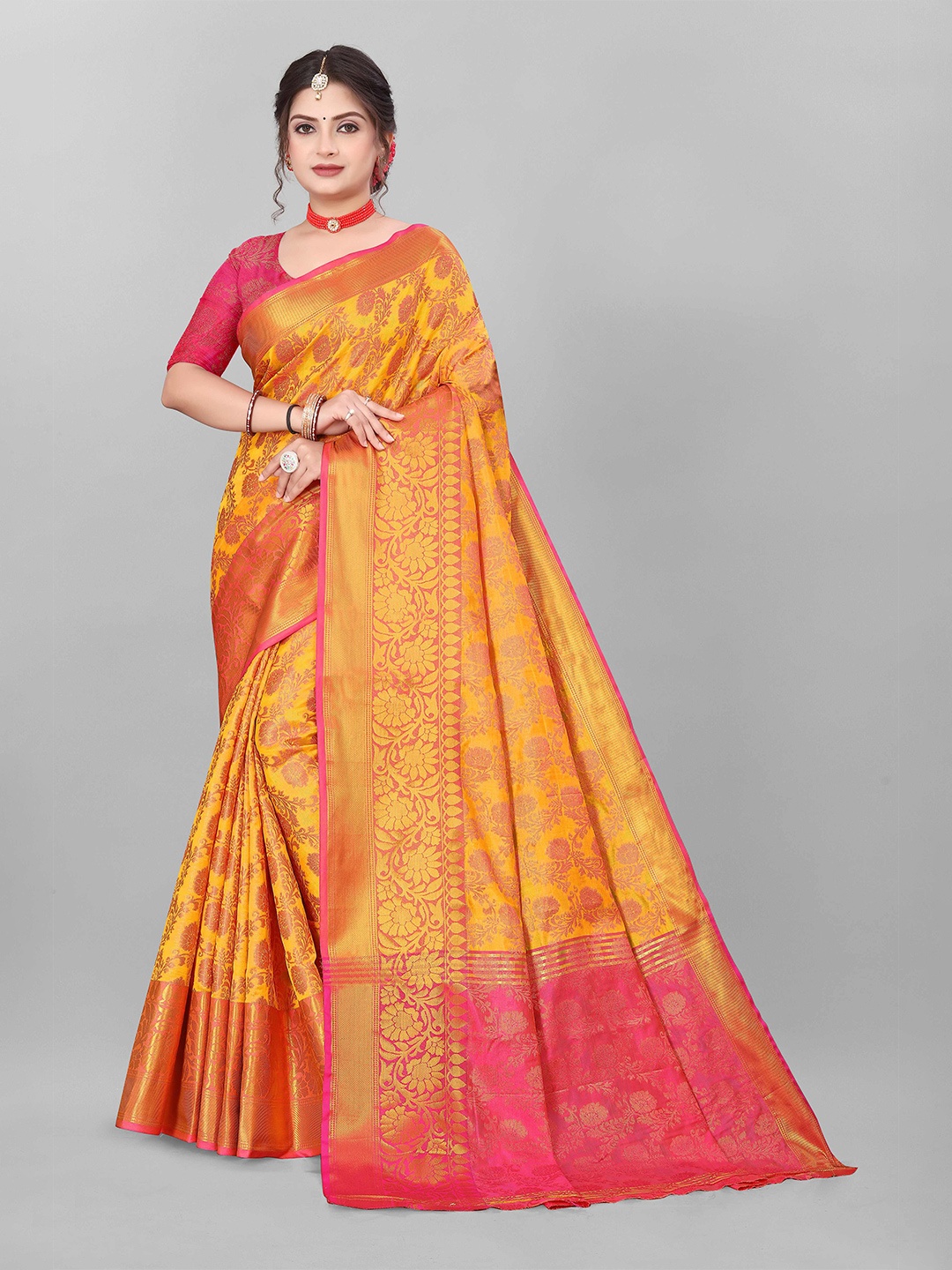 

MAGNEITTA Ethnic Motifs Zari Organza Banarasi Saree, Yellow