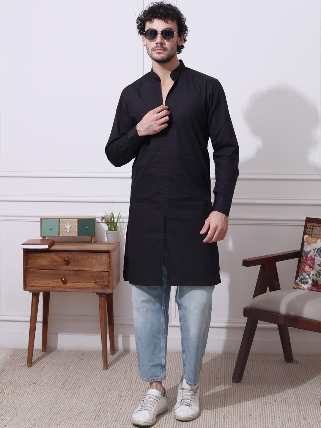 

MIDAV Mandarin Collar Cotton Straight Kurta, Black