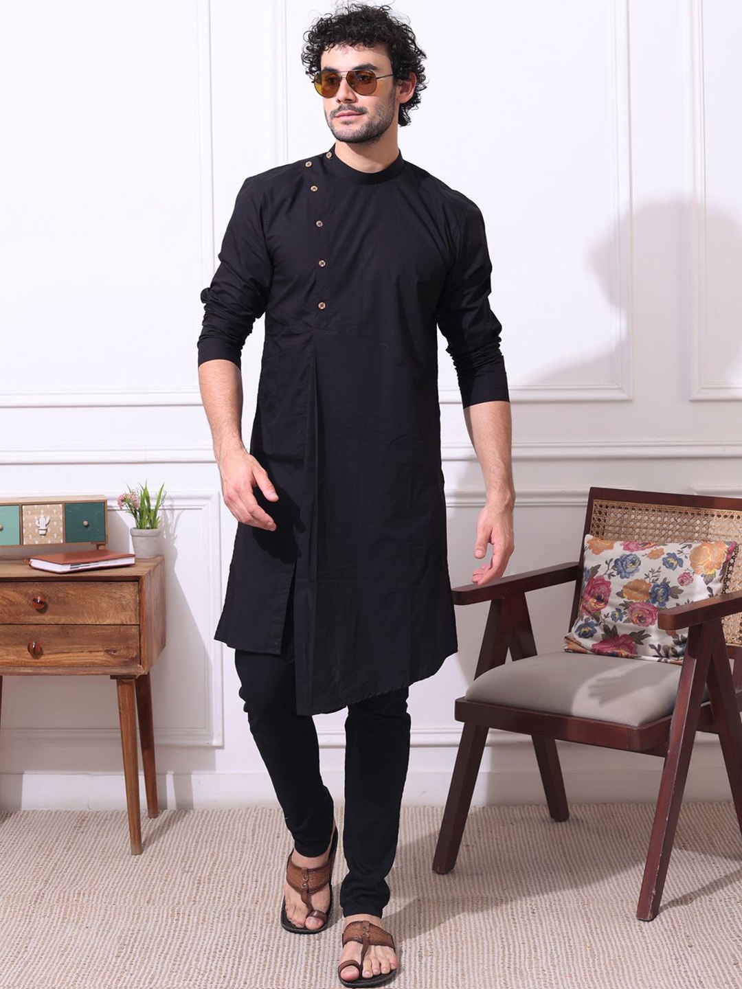 

MIDAV Mandarin Collar Cotton Straight Kurta, Black