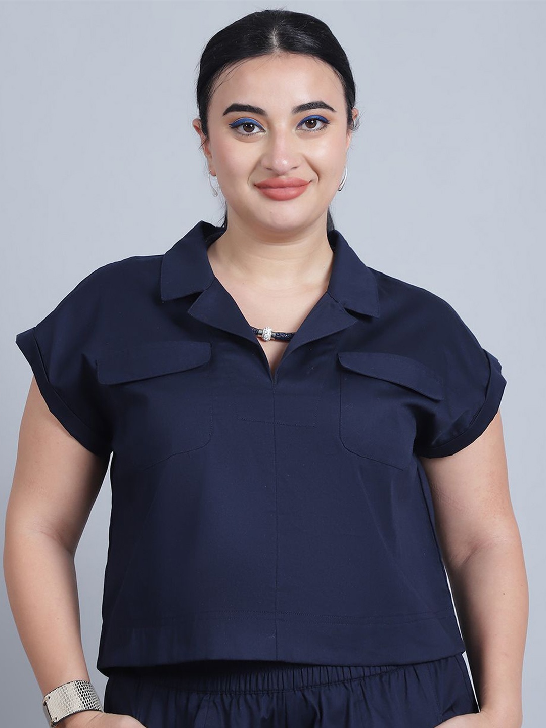 

Baawri Cuban Collar Solid Cotton Top, Navy blue