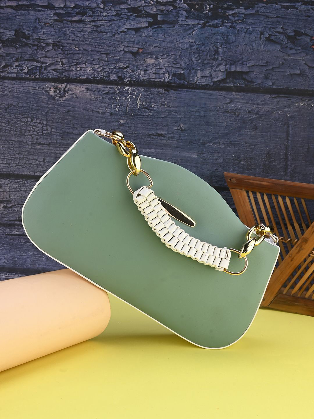 

DRASTR Structured Handheld Bag, Teal