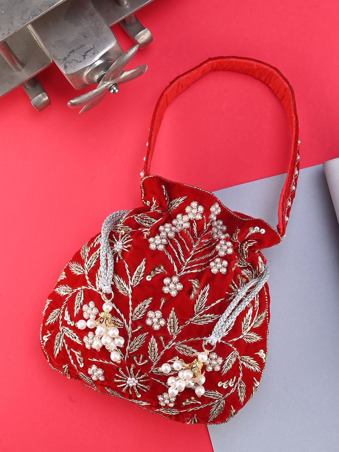 

DRASTR Embroidered Potli Clutch, Red