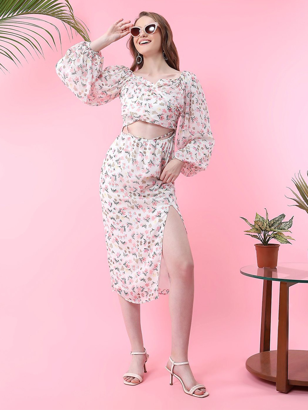 

MISH Floral Print Puff Sleeves Chiffon Cut-Outs Sheath Midi Dress, Off white