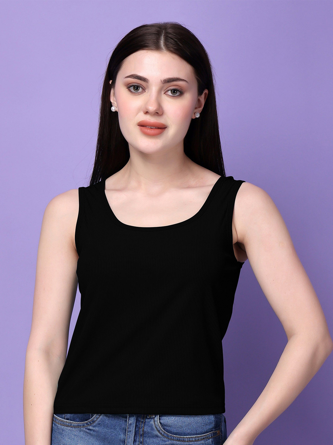 

Bitterlime Scoop Neck Solid Cotton Top, Black