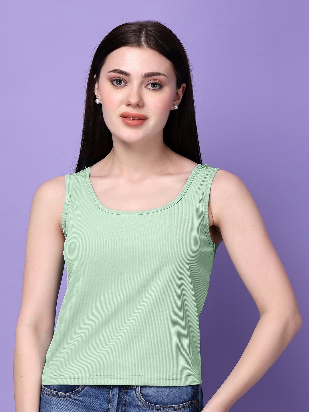 

Bitterlime Round Neck Sleeveless Solid Cotton Top, Green