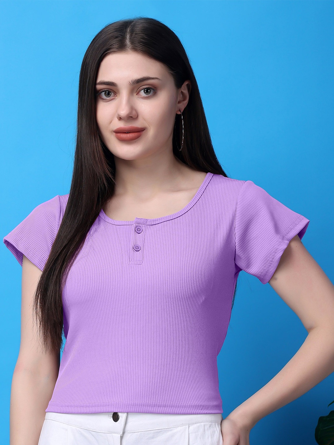 

Bitterlime Round Neck Solid Cotton Crop Top, Lavender