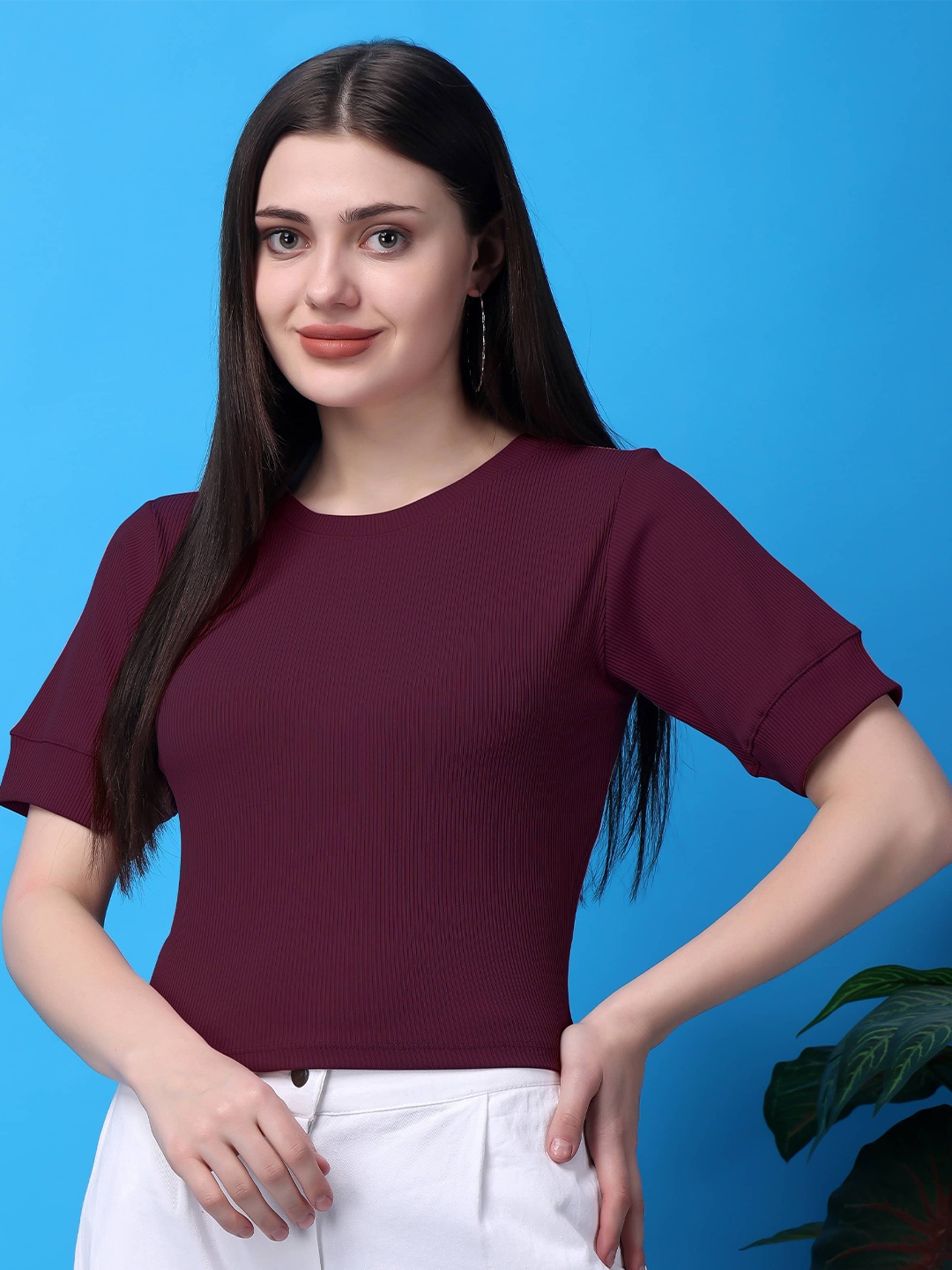 

Bitterlime Round Neck Solid Cotton Top, Burgundy