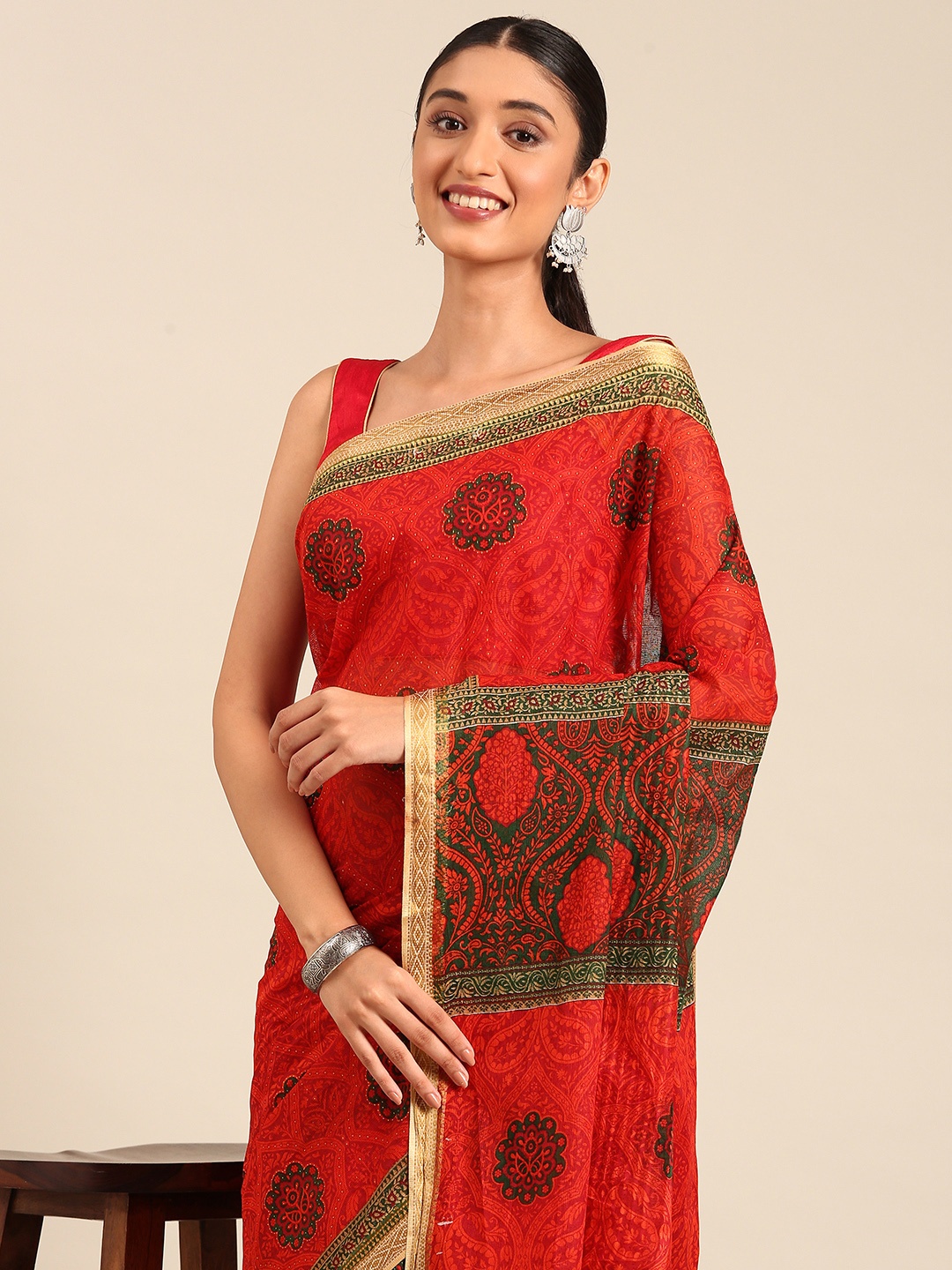 

SHANVIKA Paisley Printed Zari Pure Cotton Saree, Red