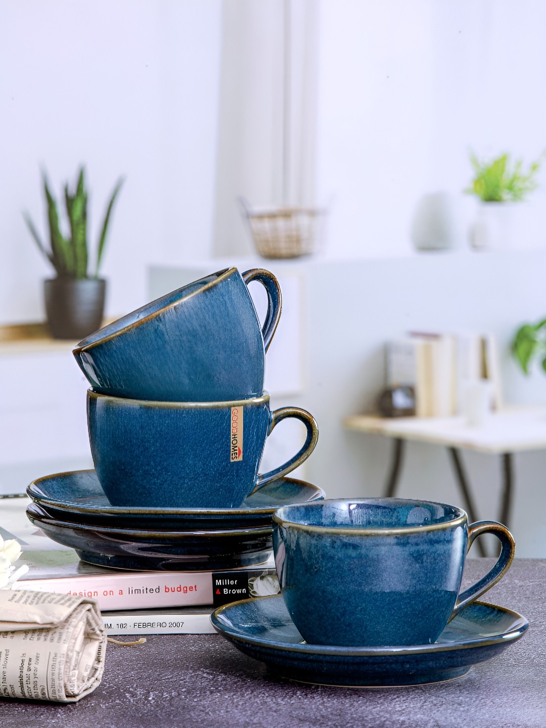 

Aura Blue 8 Pieces Stoneware Ceramic Cup & Saucer