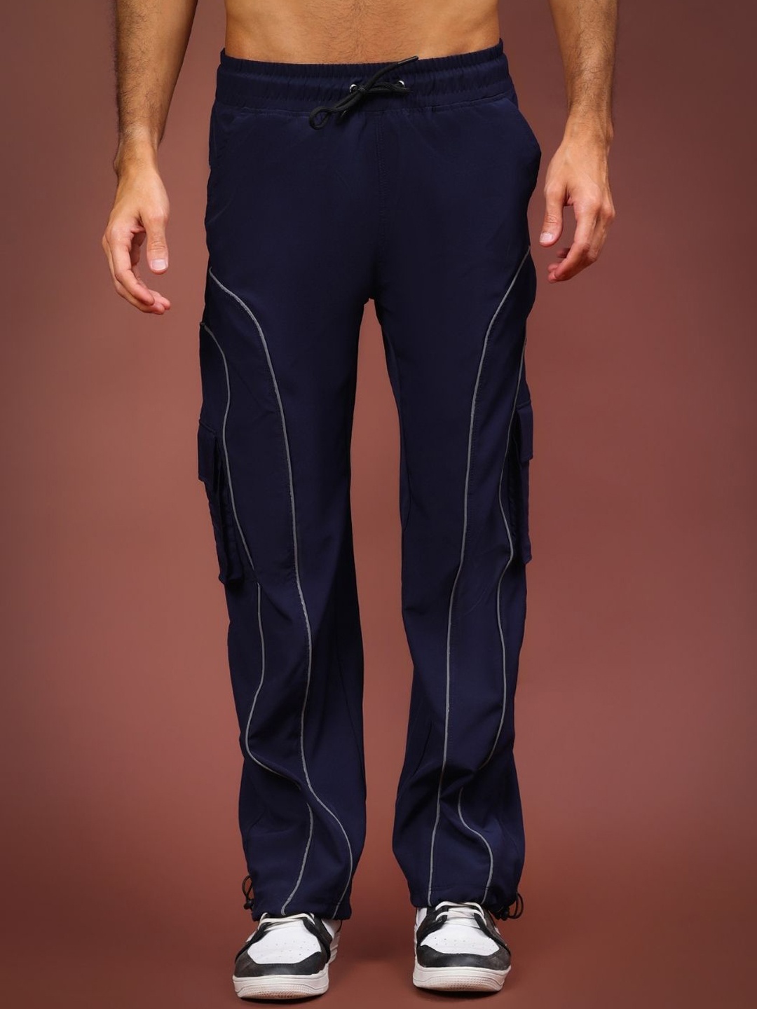 

WEARDUDS Men Relaxed Loose Fit Parachute Cargos Trousers, Navy blue