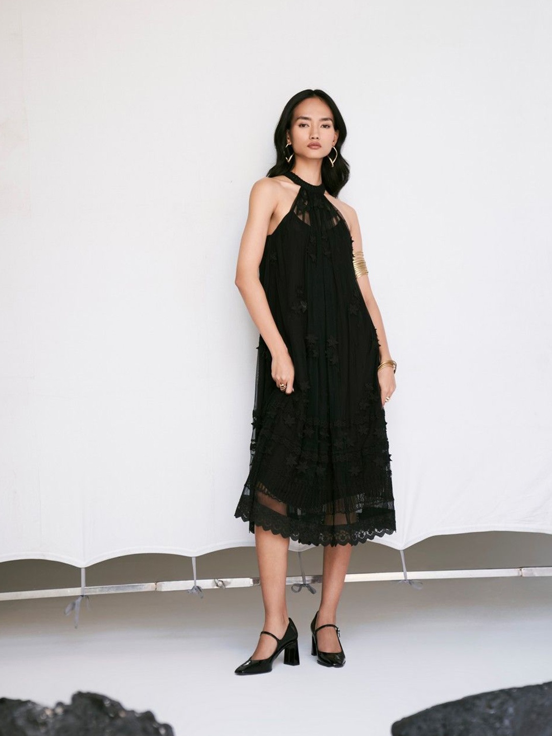 

VERB BY PALLAVI SINGHEE Women Round Neck Net A-Line Maxi Dress, Black
