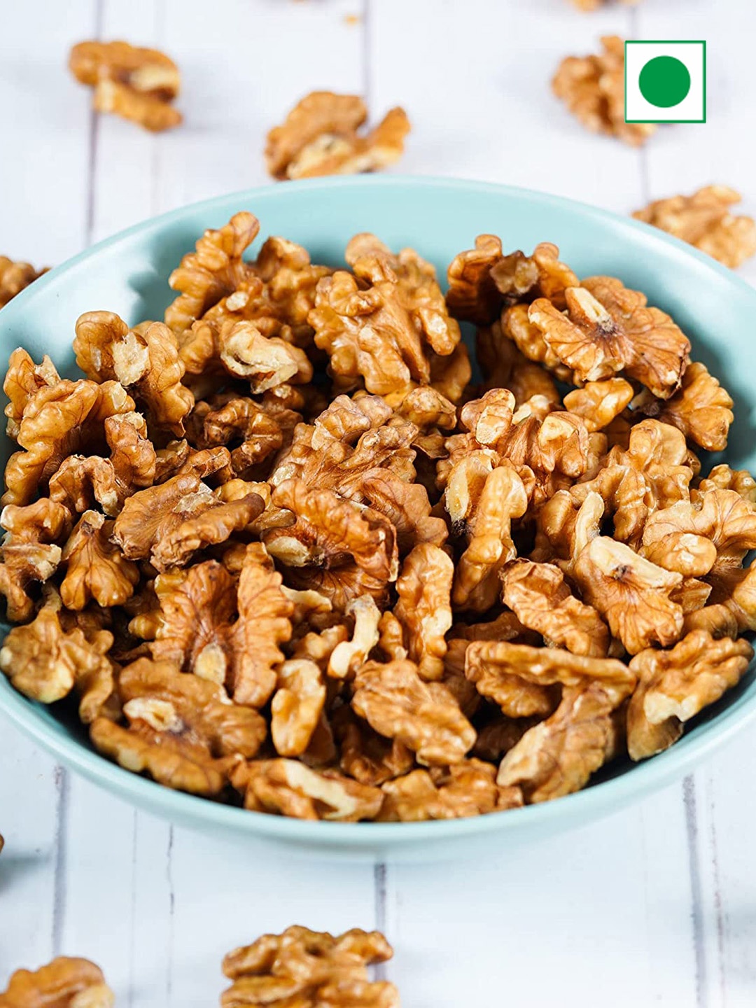 

URBAN PLATTER Kashmir Walnut Kernels- 100g, Assorted