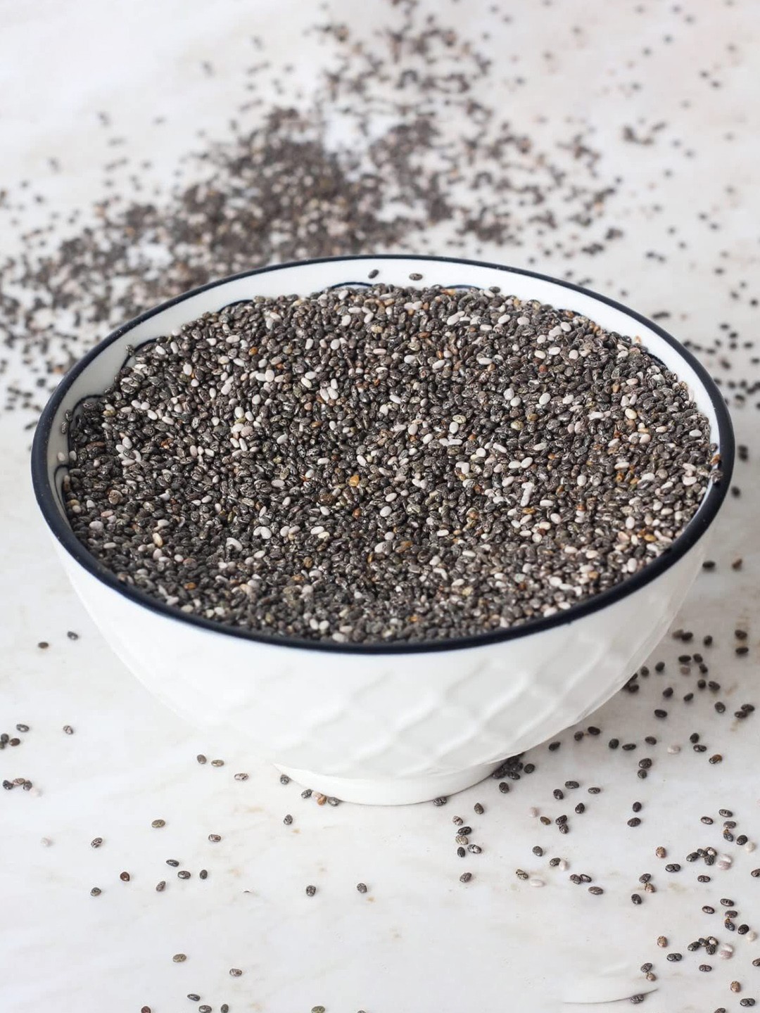 

URBAN PLATTER Healthy Bowl Raw Chia Seeds 200g, Assorted