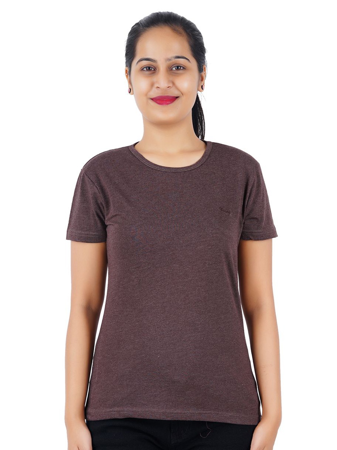

BAESD Women T-shirt, Brown