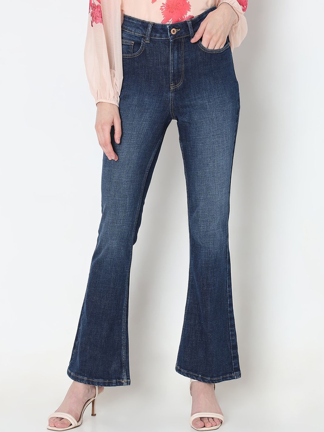 

Vero Moda Women Bootcut High-Rise Clean Look Light Fade Stretchable Jeans, Blue