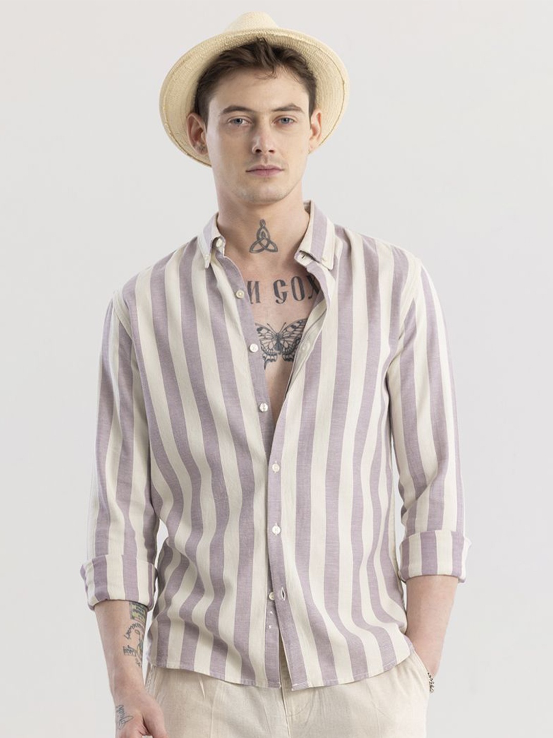 

Snitch Lavender Colour & Beige Striped Classic Slim Fit Cotton Casual Shirt