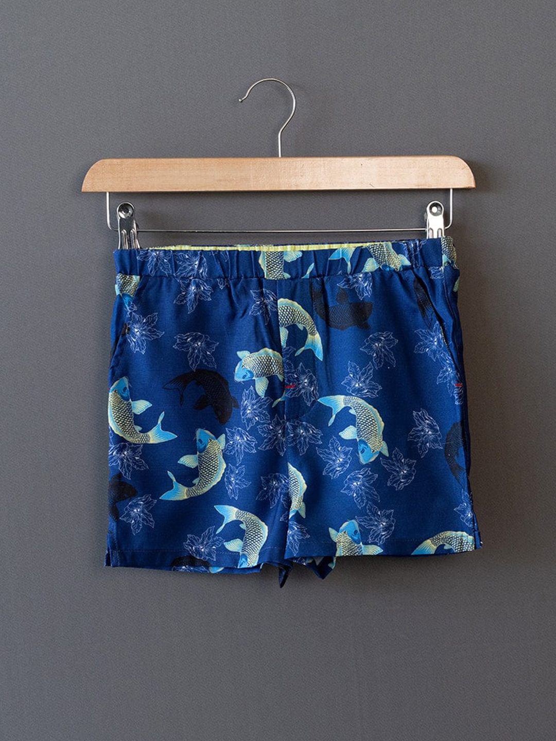 

The Lion and The Fish Boys Graphic Printed Relaxed Fit Mid-Rise Regular Casual Shorts, Navy blue