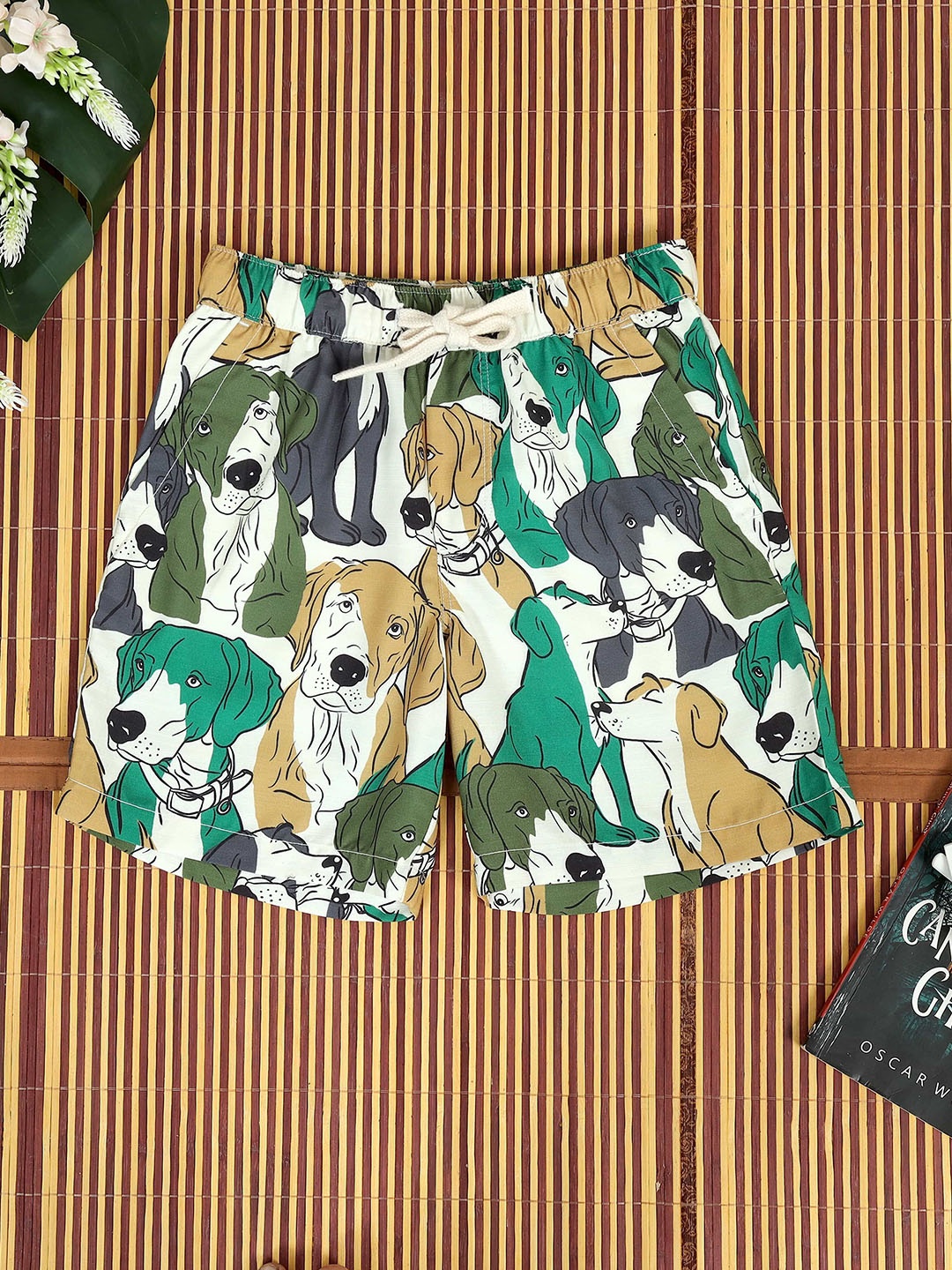 

The Lion and The Fish Boys Graphic Printed Relaxed Fit Shorts, White