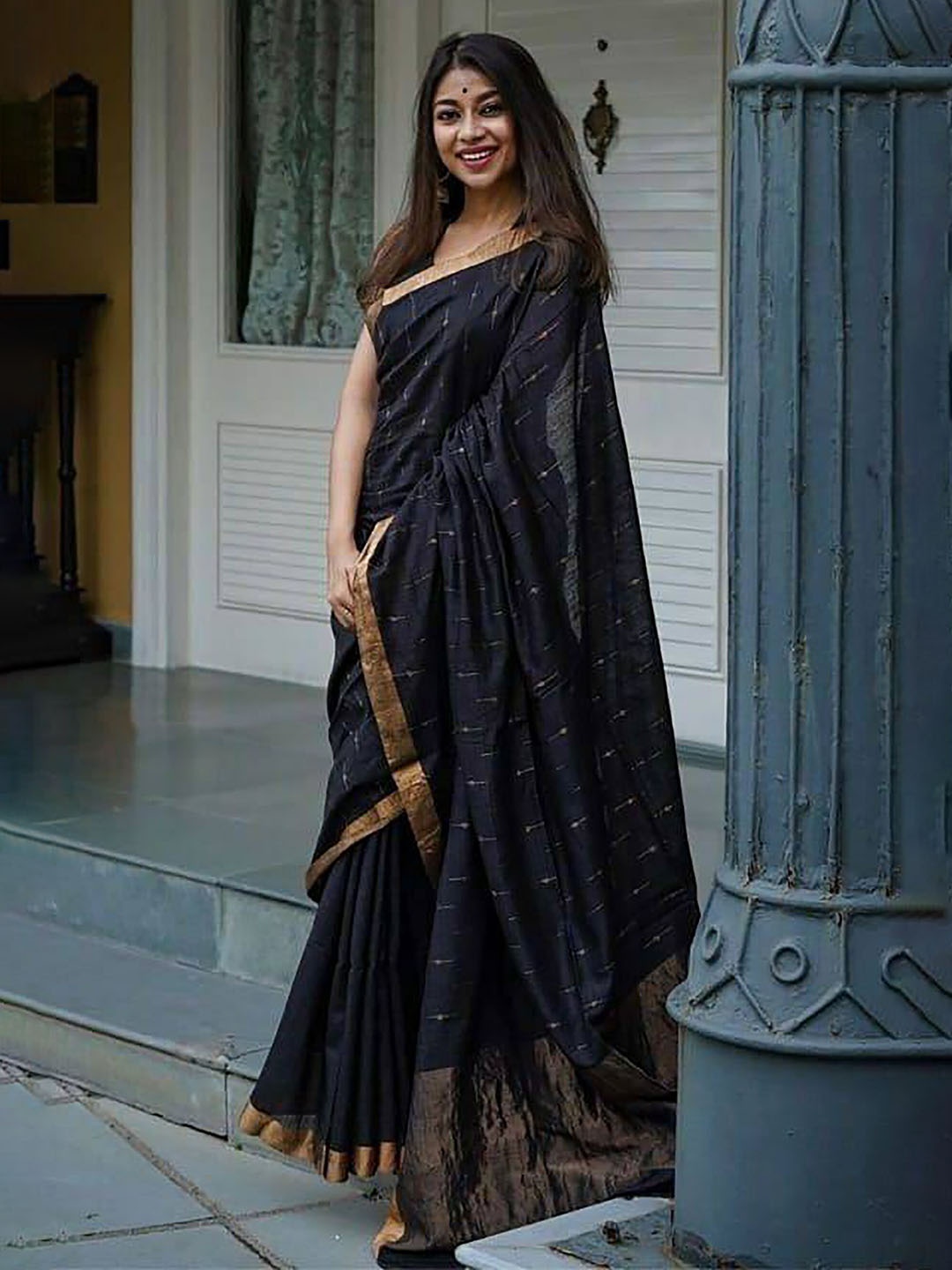 

KALINI Woven Design Silk Cotton Saree, Black