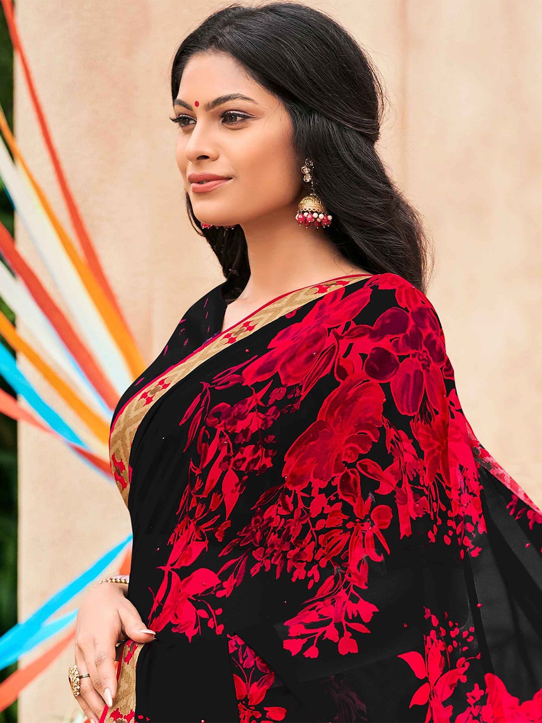 

Laxmipati Floral Beads and Stones Saree, Black