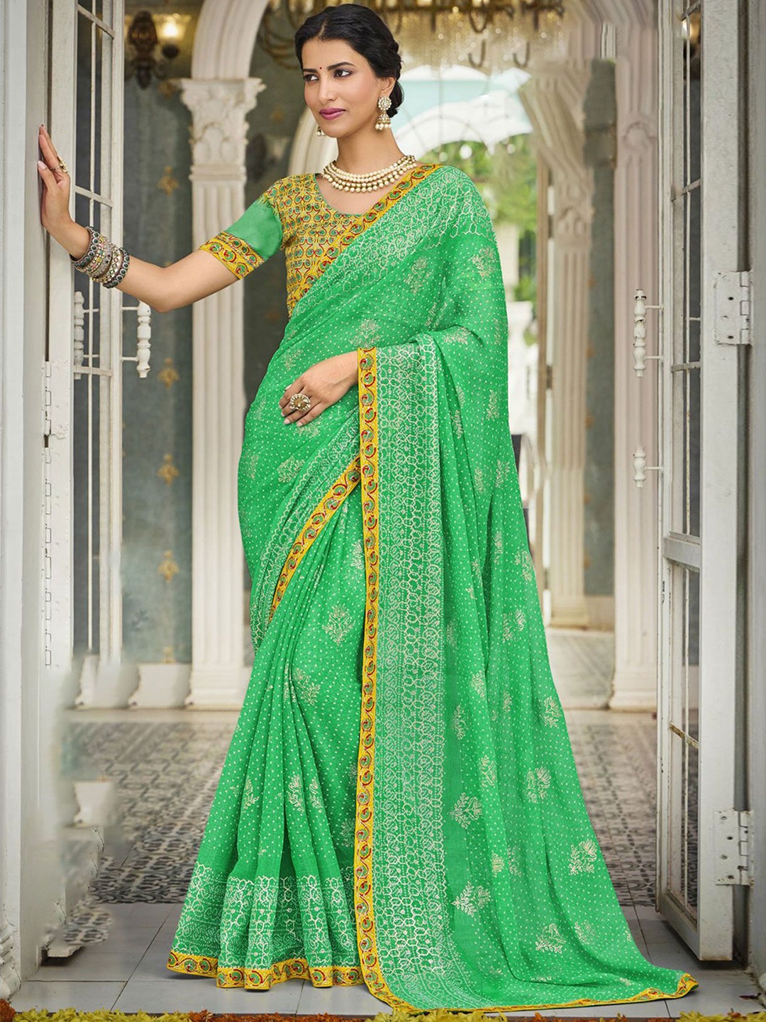 

Laxmipati Paisley Embroidered Saree, Green
