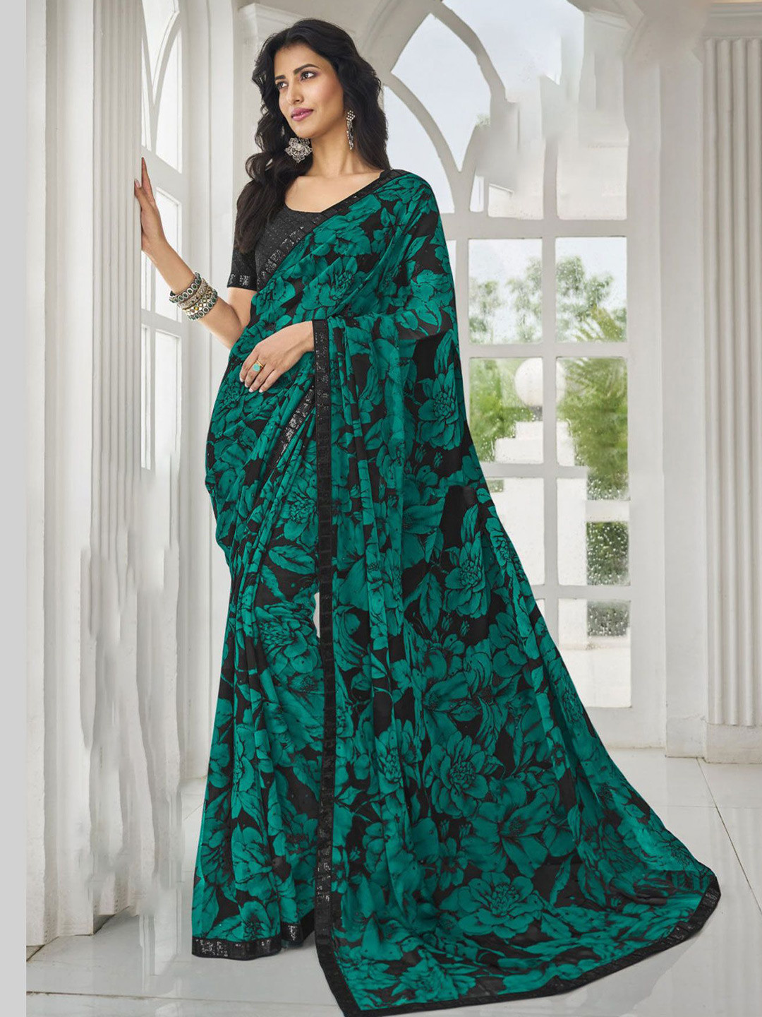 

Laxmipati Floral Sequinned Saree, Black