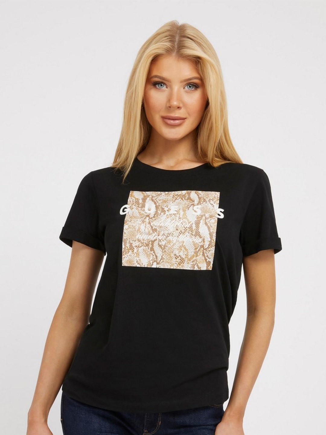 

GUESS Women Printed Extended Sleeves Applique T-shirt, Black