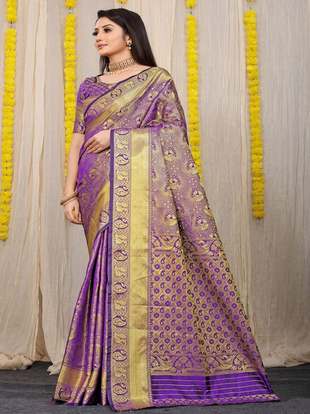 

SGF11 Woven Design Zari Kanjeevaram Saree, Purple