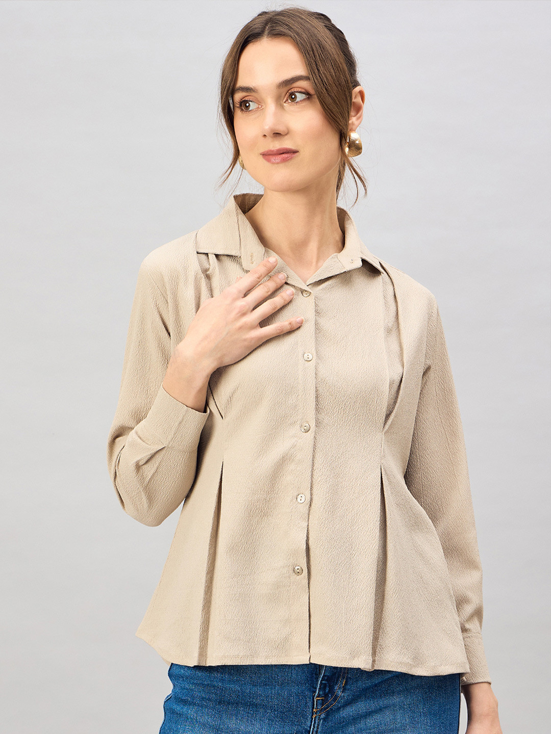 

The Roadster Lifestyle Co. Beige Spread Collar Long Sleeves Shirt Style Top